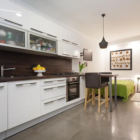 Apartment Leni